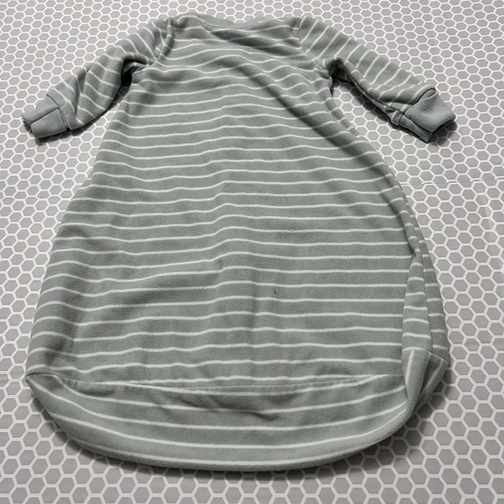 Carters carter’s gray